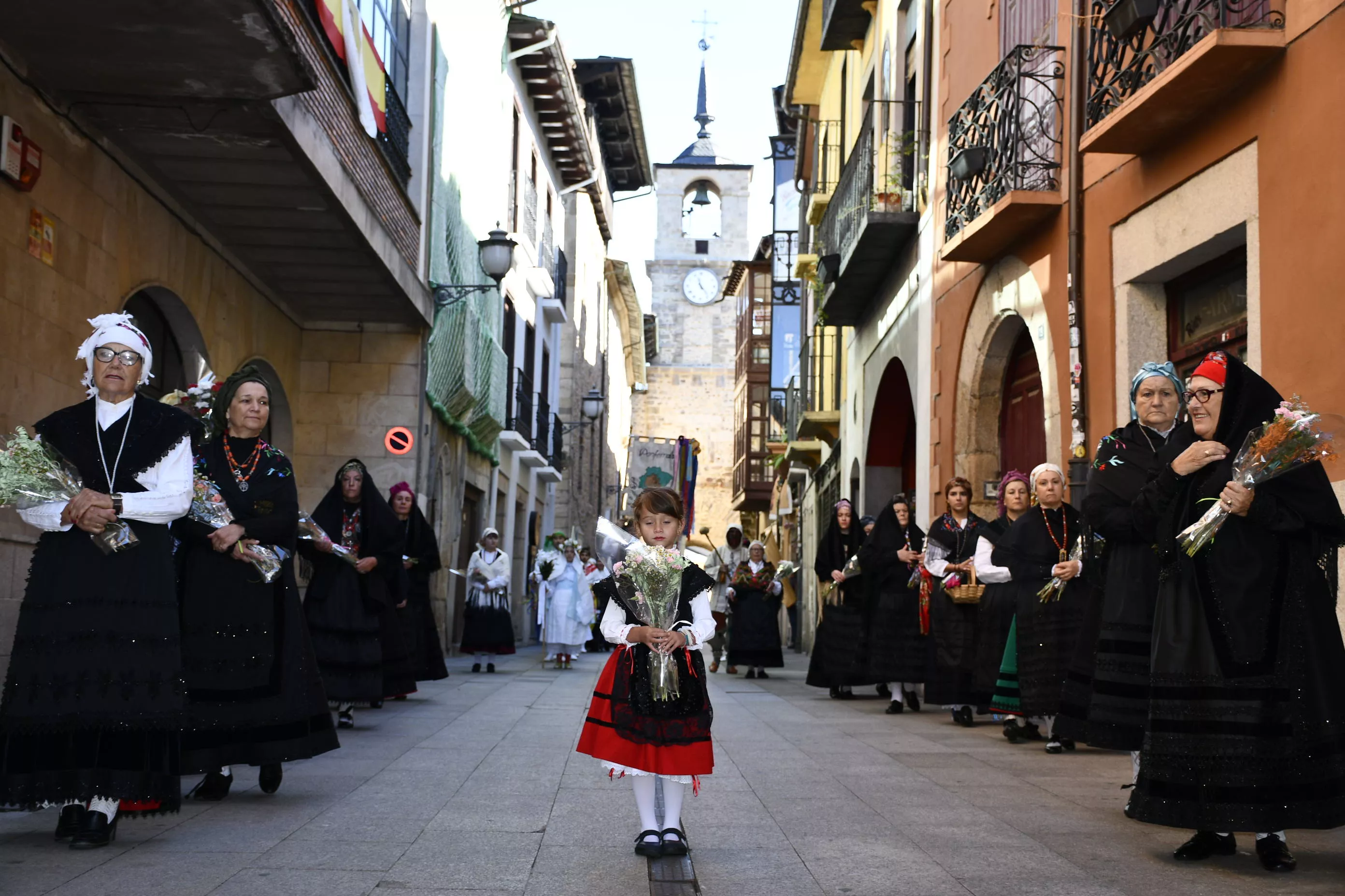 Día del Bierzo y ofrenda a la Virgen de La Encina