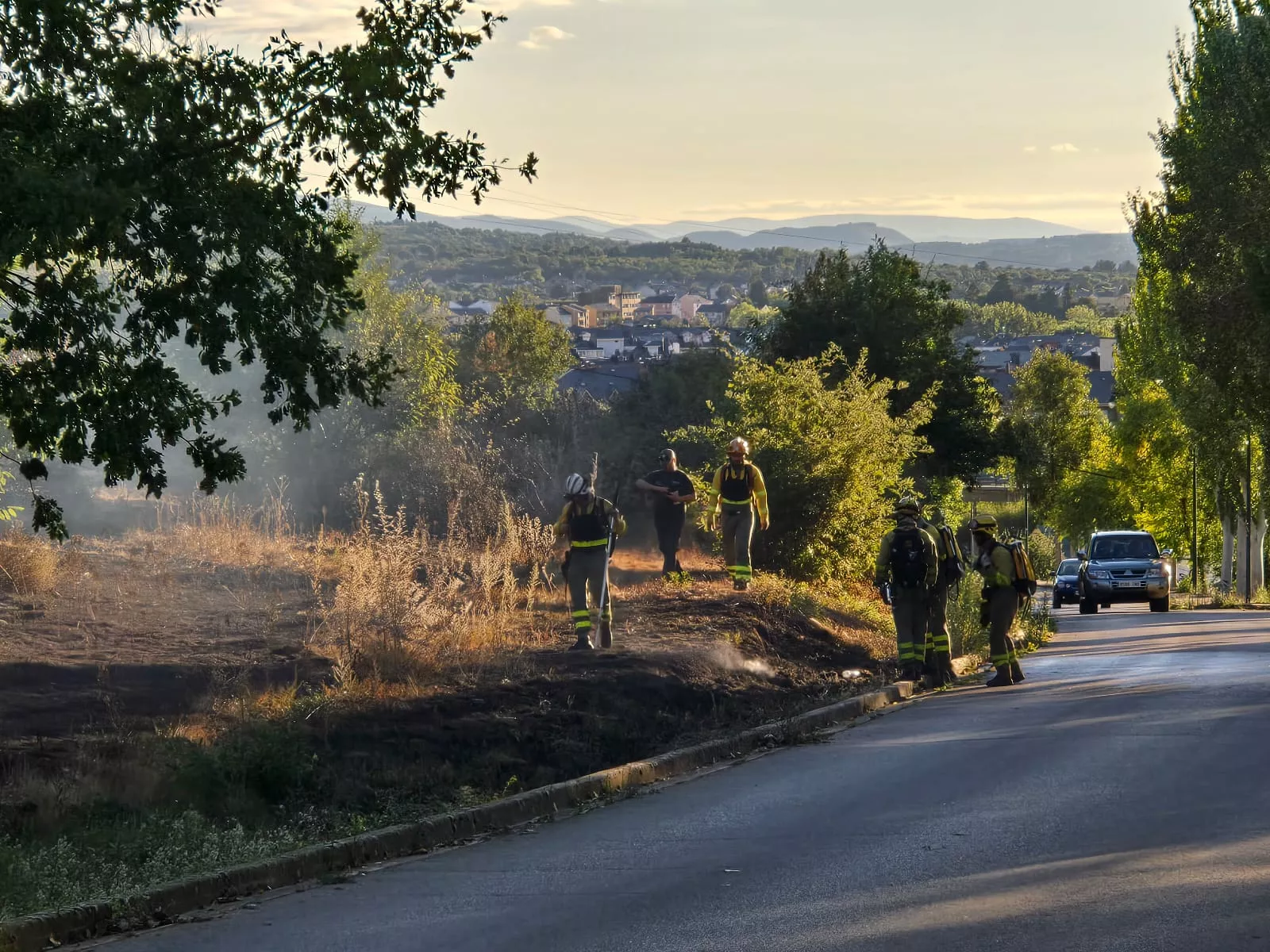 Bembibre sufre un nuevo incendio forestal que amenaza al paraje de La Devesa