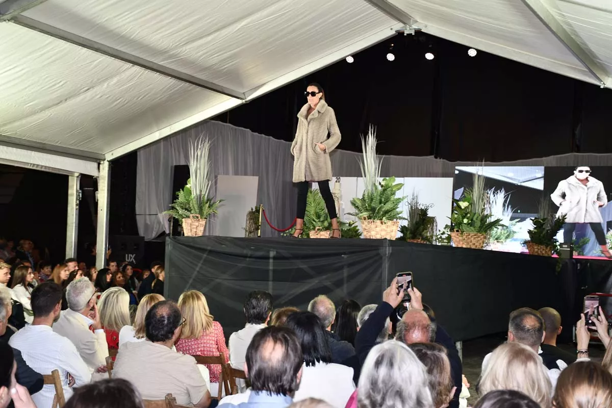 Desfile de Julio Lama en las Fiestas de la Encina 2024