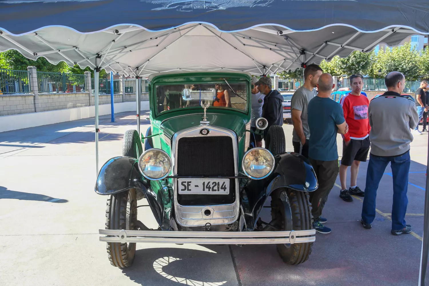 Coches clásicos en Bembibre (11)