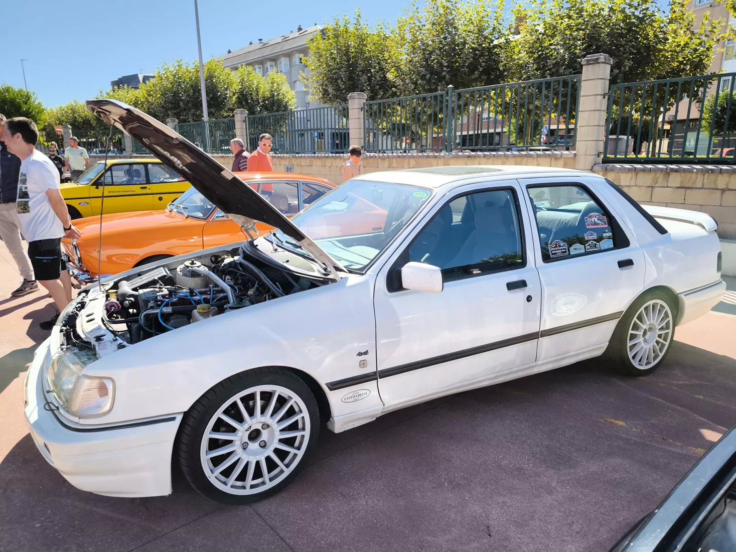 Coches clásicos en Bembibre (35)