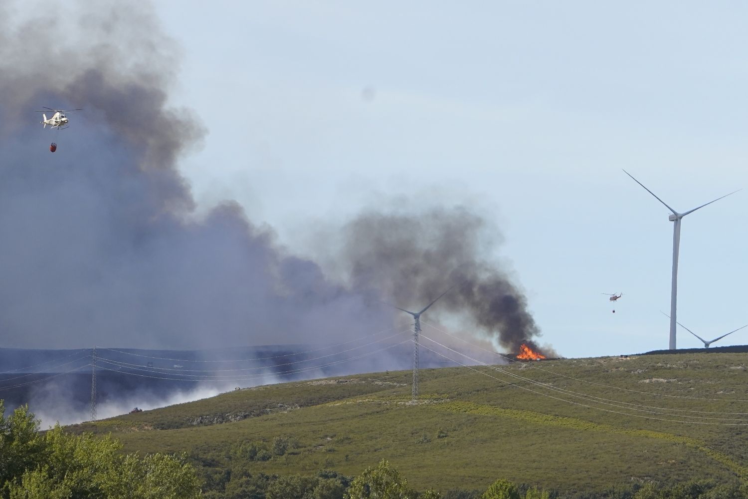 Incendio en Brañuelas (4)