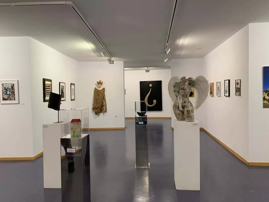 Inauguración de la exposición Arte Crónico en el Campus de Ponferrada