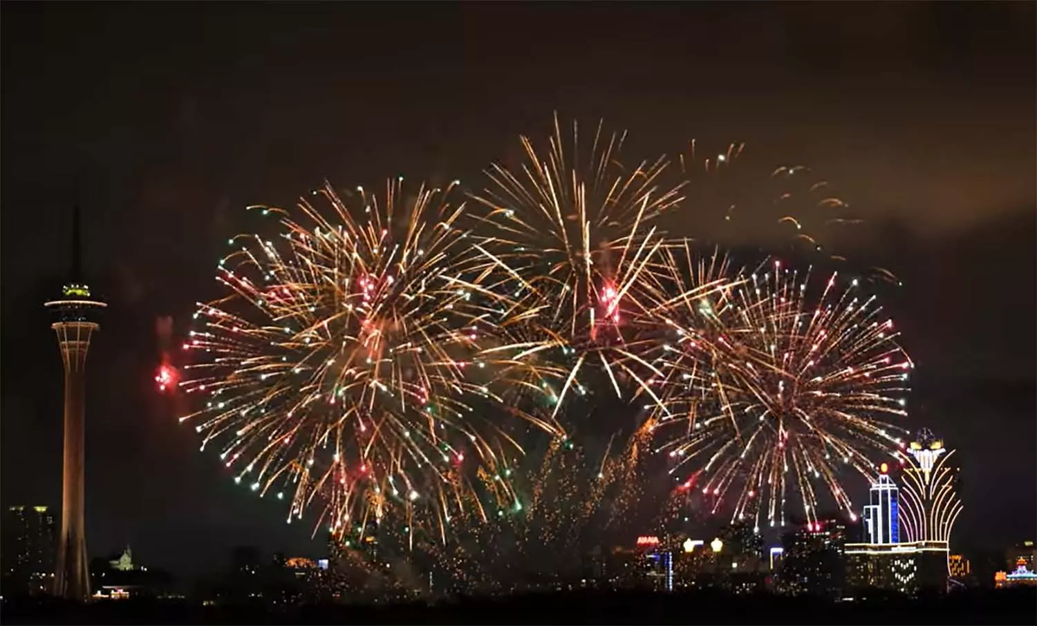 PiBierzo en el festival de Macao de fuegos artificiales