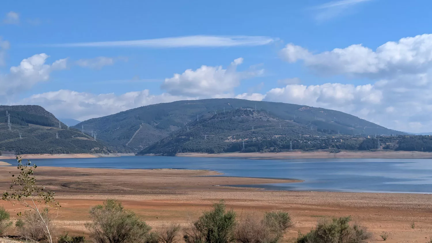 Cierre del año hidrológico en el Pantano de Bárcena