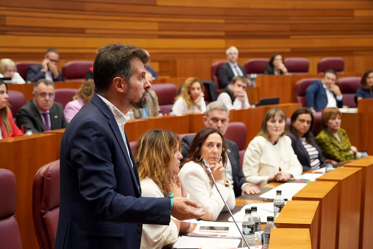 Luis Tudanca en el pleno de las Cortes de Castilla y León Leticia PérezICAL