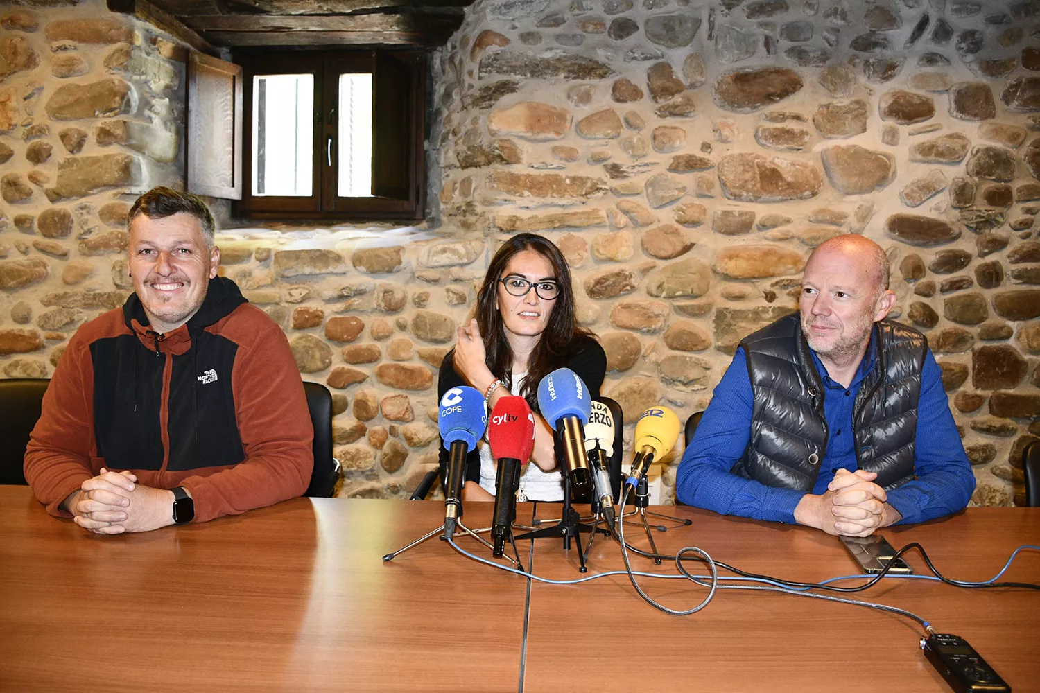  La falta de producción por las granizadas cancela las Ferias del Pimiento y de la Fruta del Bierzo