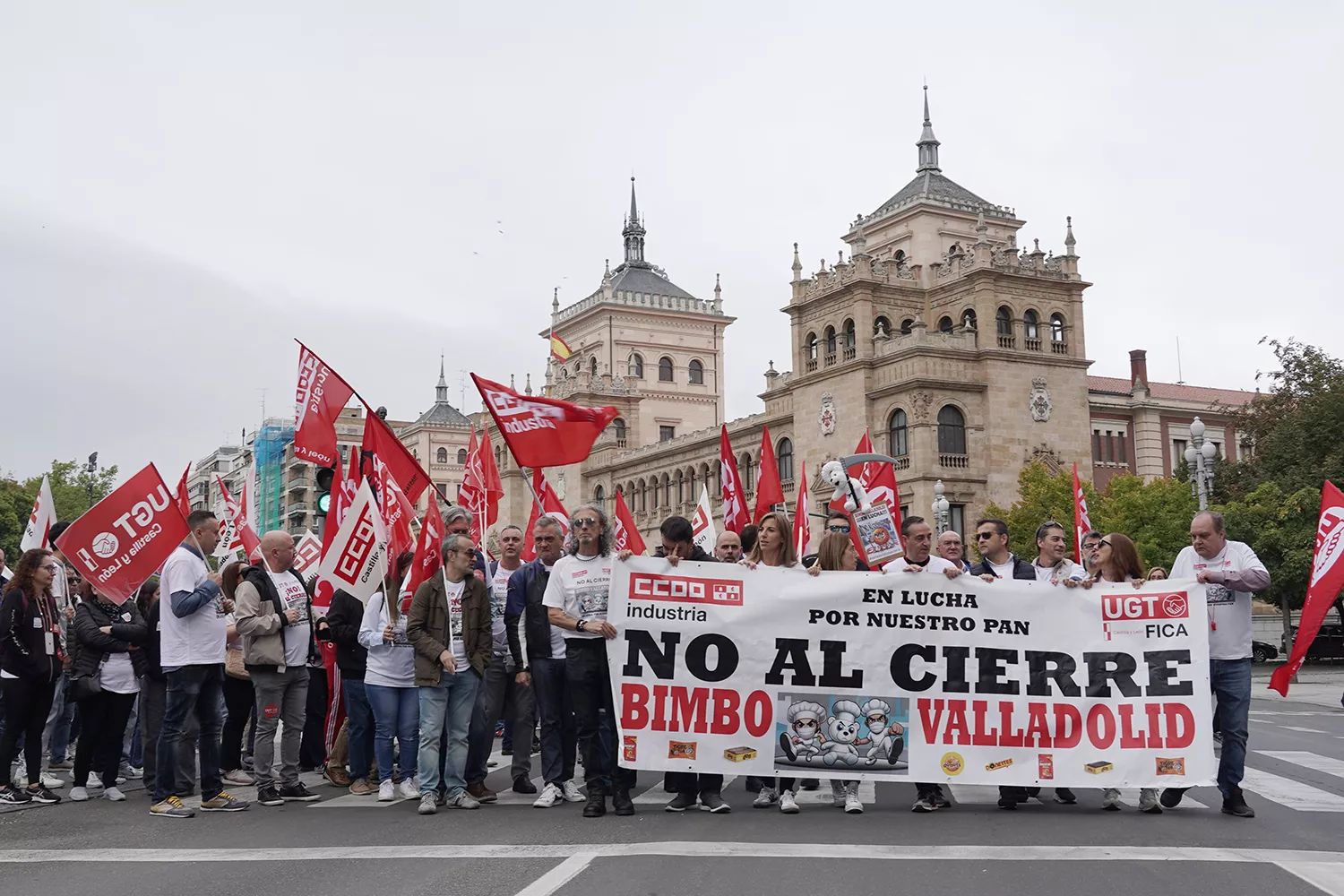 Manifestación contra el cierre de Bimbo en Valladolid