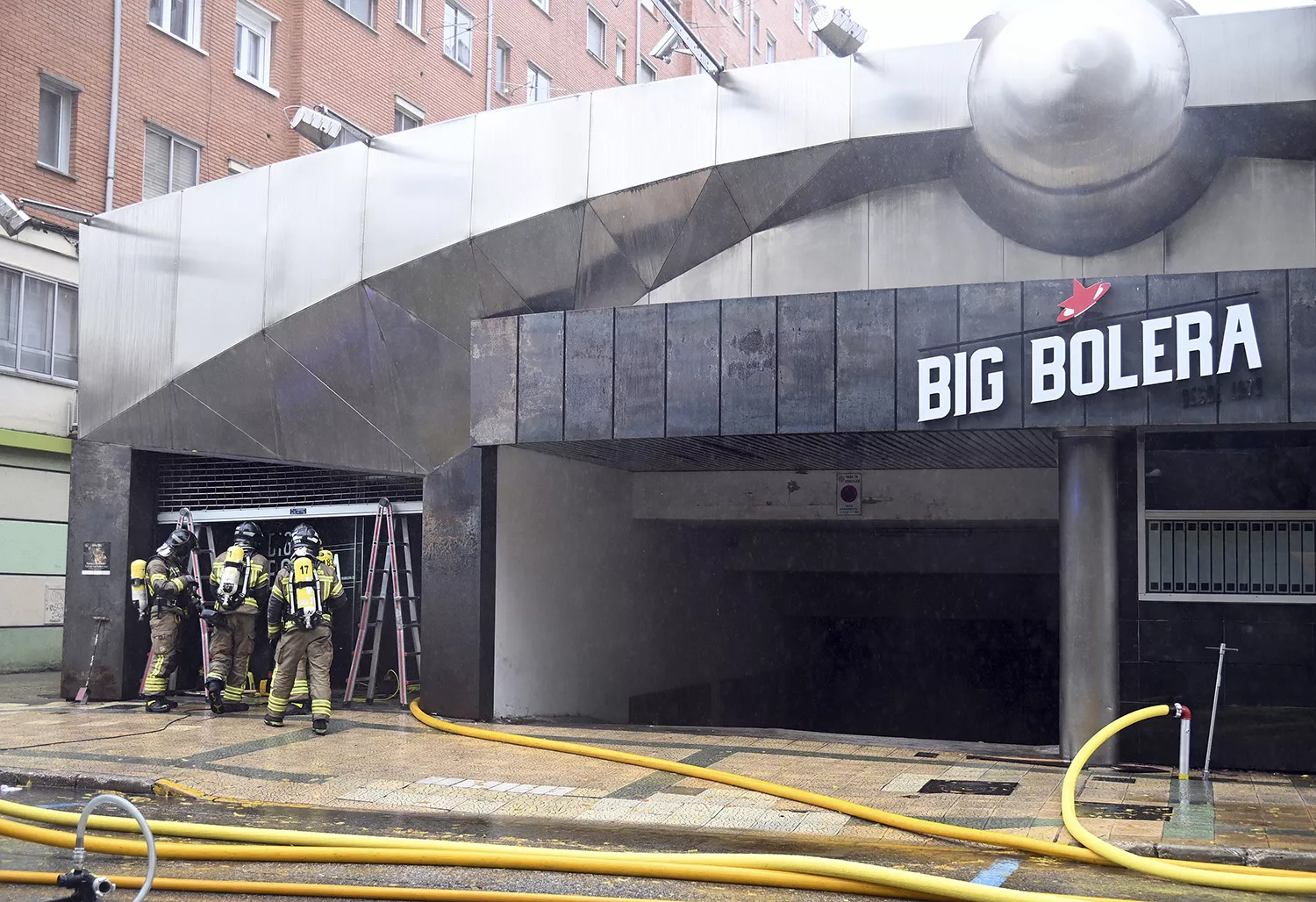 Ricardo Ordóñez, ICAL. Incendio en una bolera de la calle Soria de la capital burgalesa