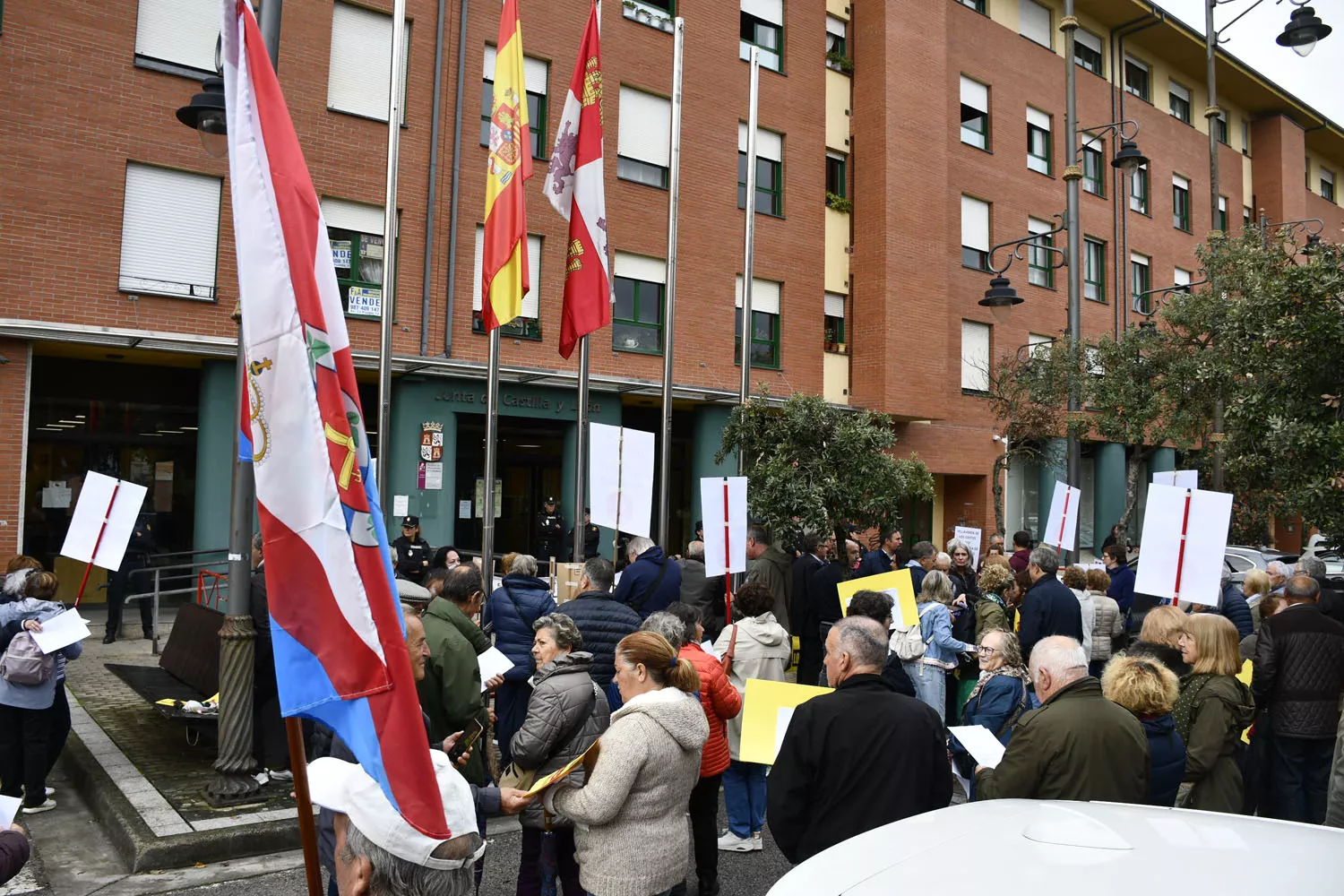 Protestas contra la planta de biogás (7)