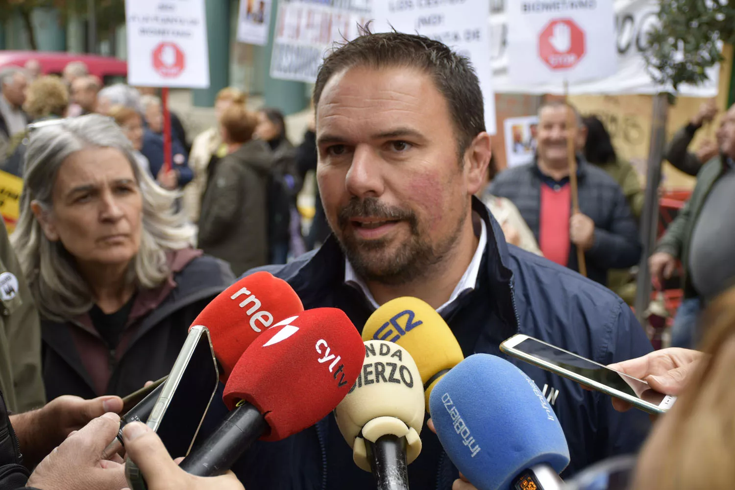 Protestas contra la planta de biogás (15)