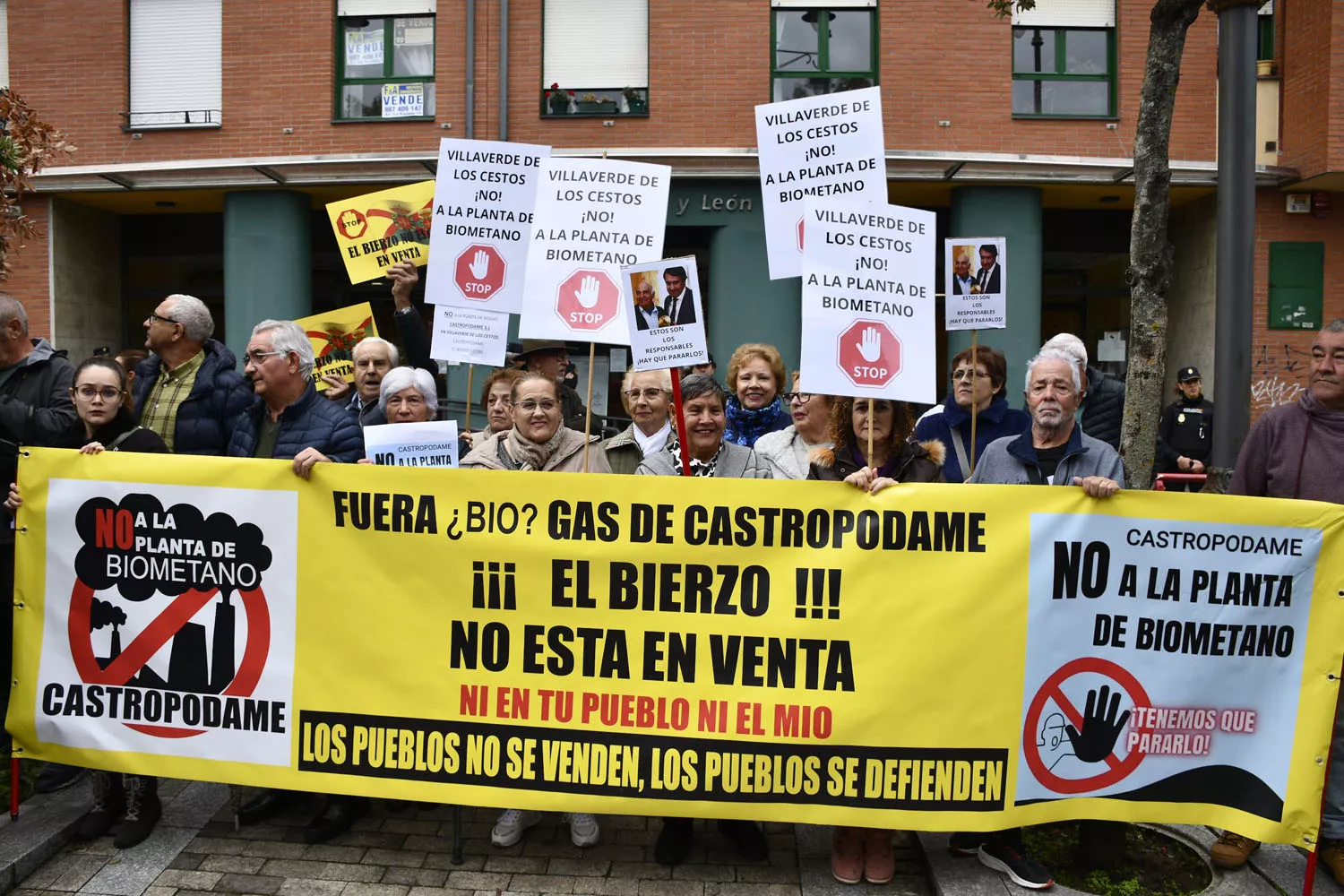 Protestas contra la planta de biogás (16)