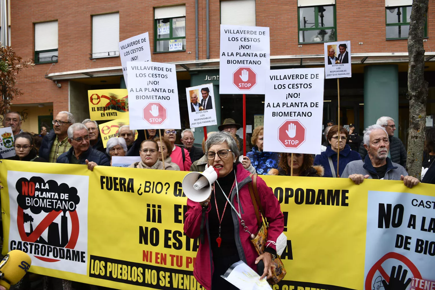 Protestas contra la planta de biogás (22)