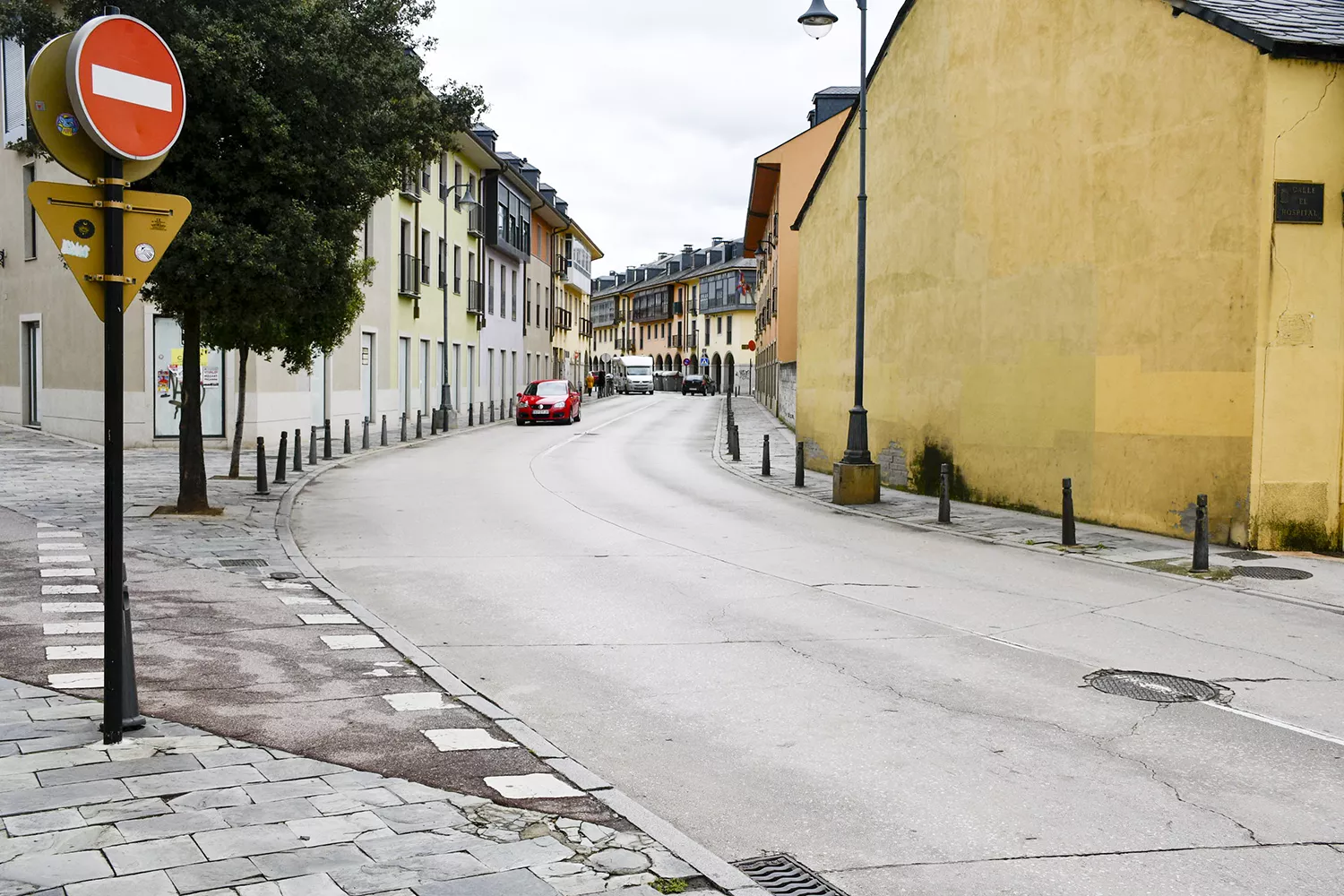 Avenida del Castillo de Ponferrada