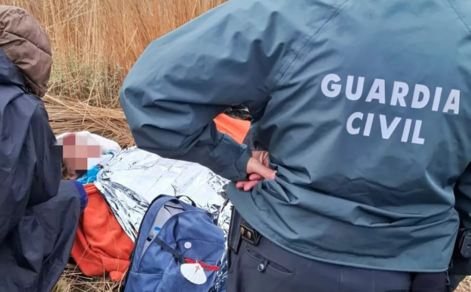 Auxiliado un peregrino tras sufrir una caída y golpearse en la cabeza en El Acebo