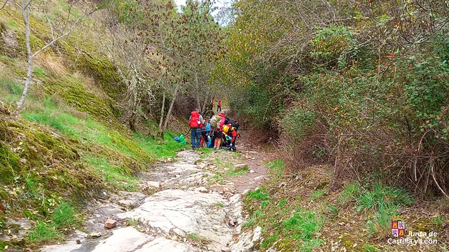 Trasladado un segundo peregrino en helicóptero al Hospital del Bierzo herido en la cabeza en Riego de Ambrós