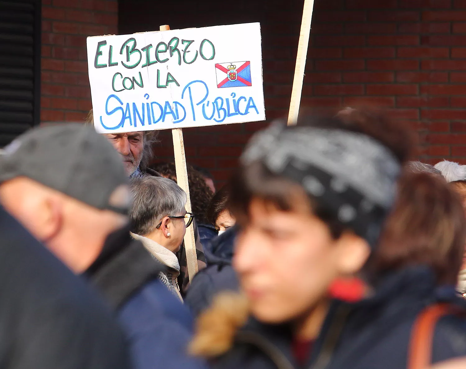 Abrazo al Hospital del Bierzo. Sanidad Pública