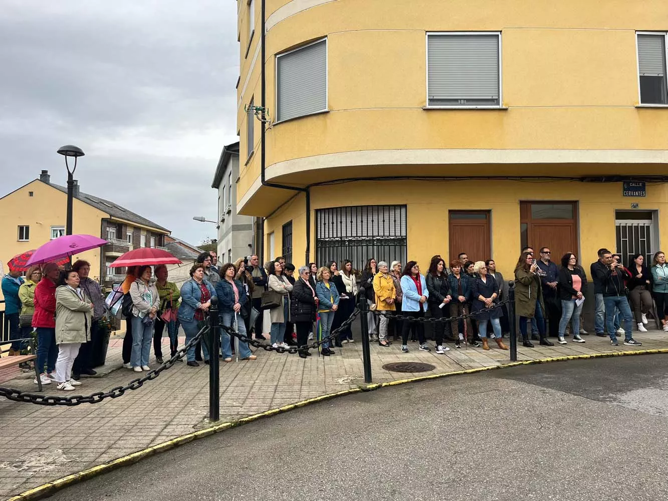 Inauguración del mural del Día de la Mujer Rural en Toreno 