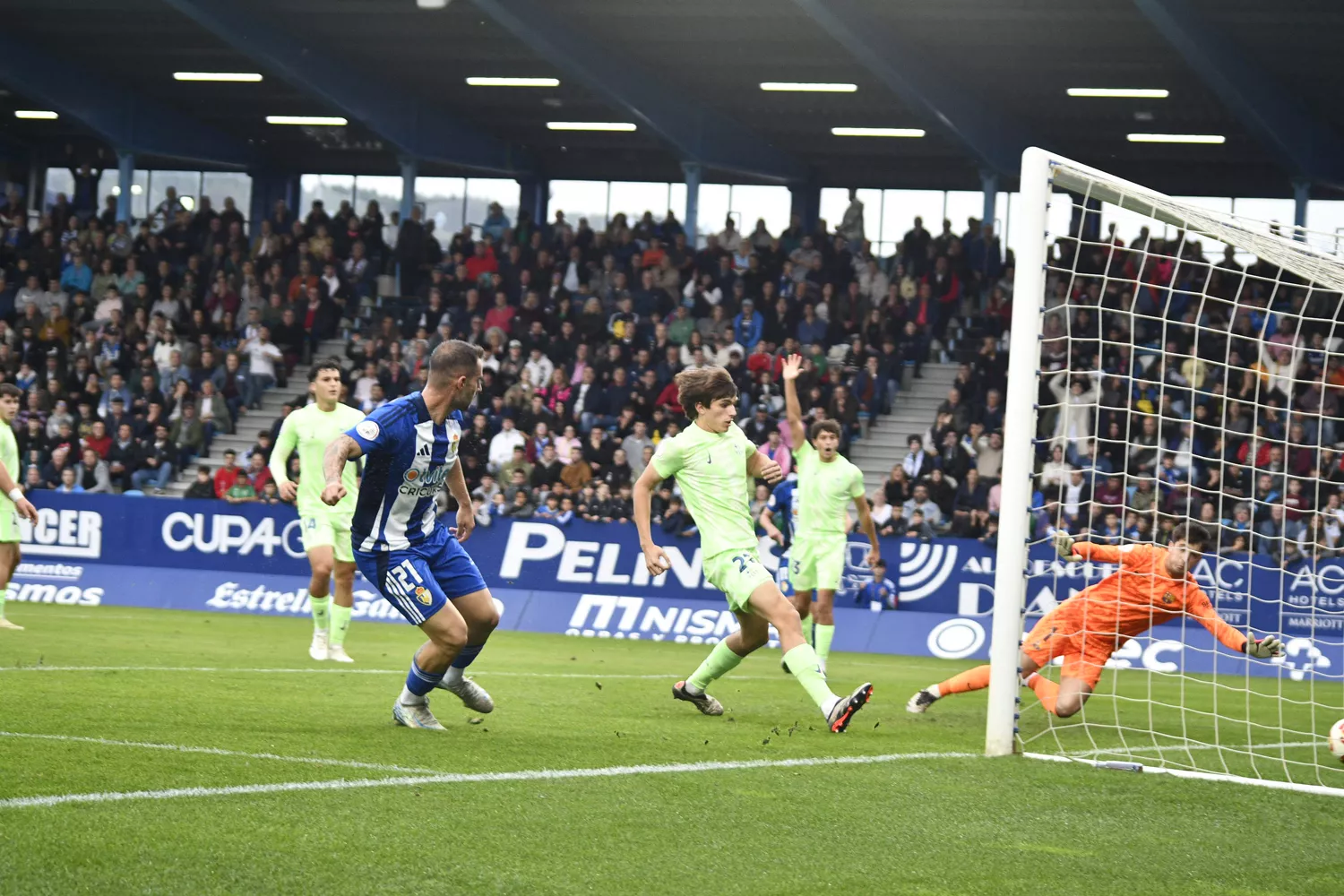 Gol de la Ponferradina (1)