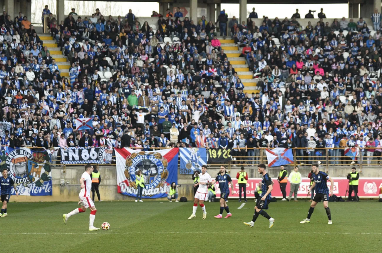 Derbi entre la Cultural y la Ponferradina la pasada campaña