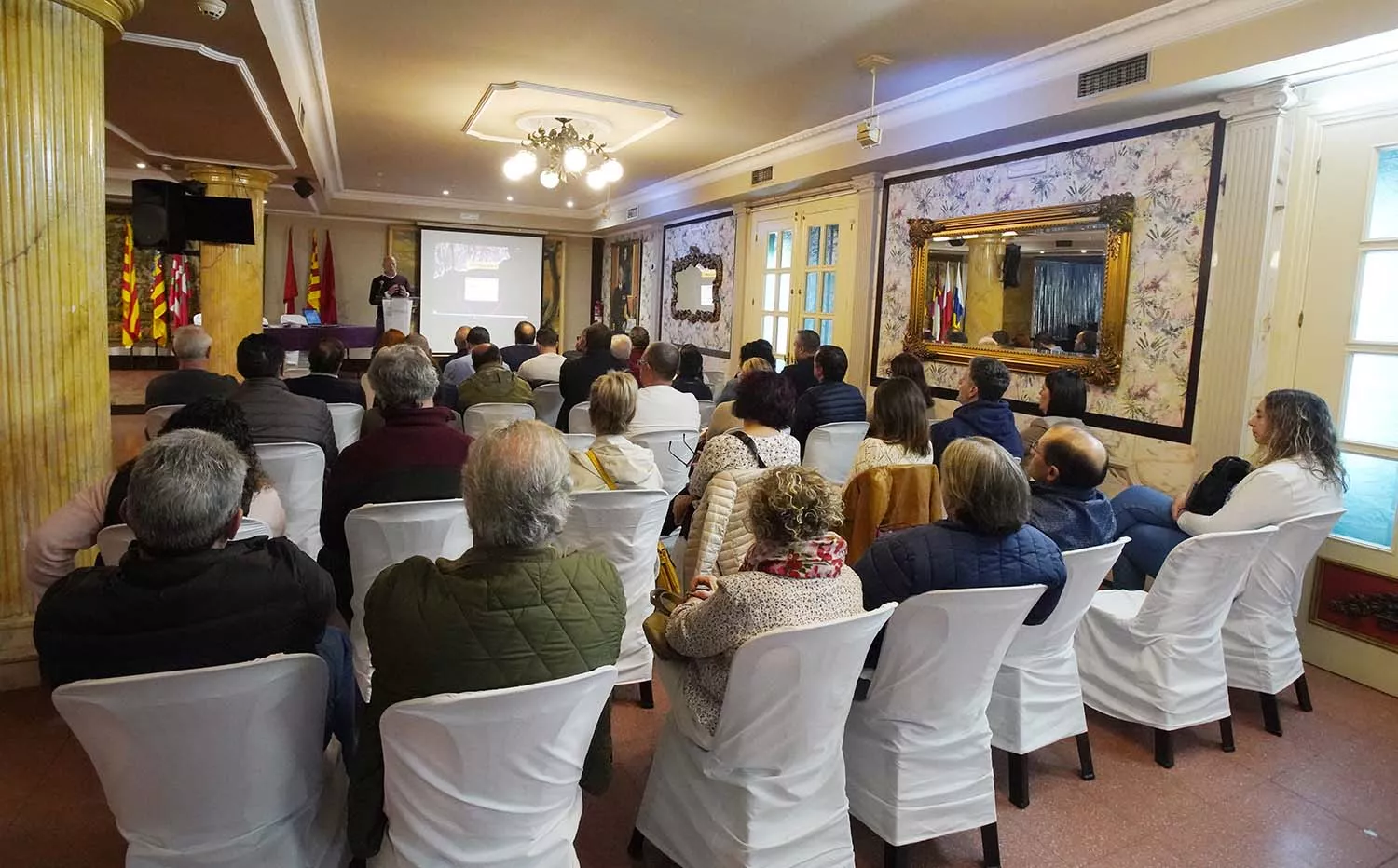 Jornada de recuperación y mejora de terreno agrícola del Bierzo