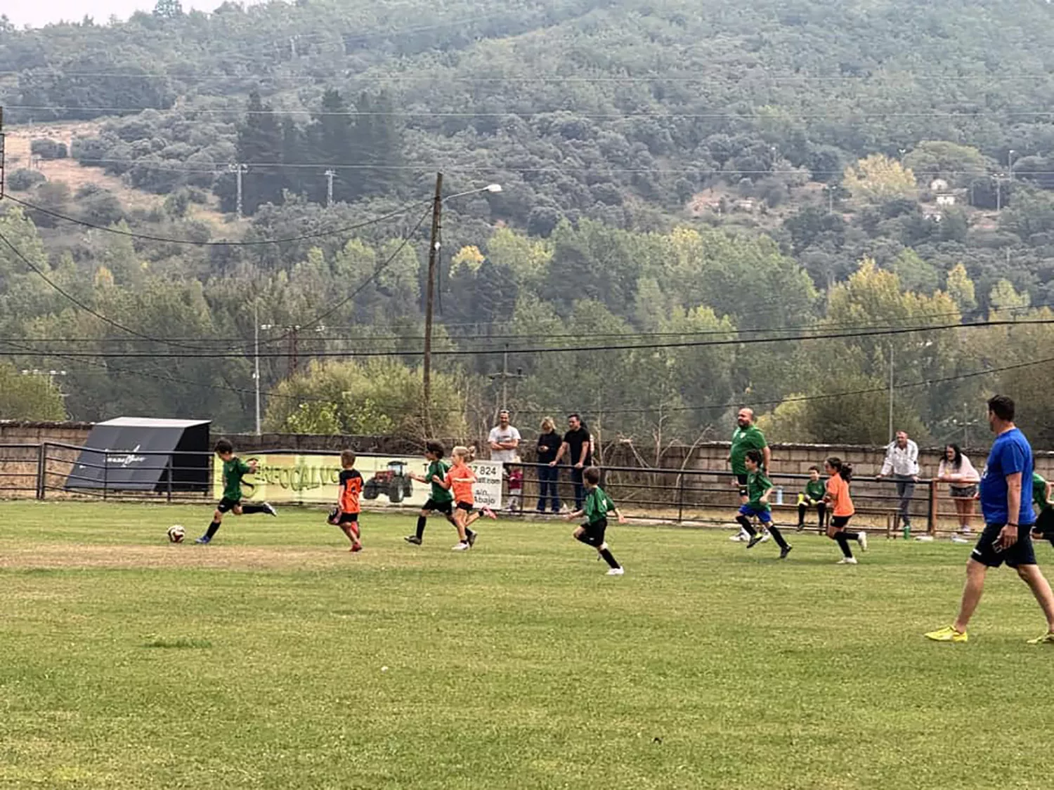 El Toreno pide una moratoria en la normativa del fútbol base para competir con su equipo prebenjamín | Facebook Club Deportivo Toreno