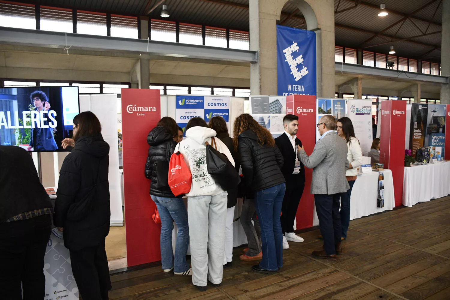 Feria de empleo y emprendimiento (6)