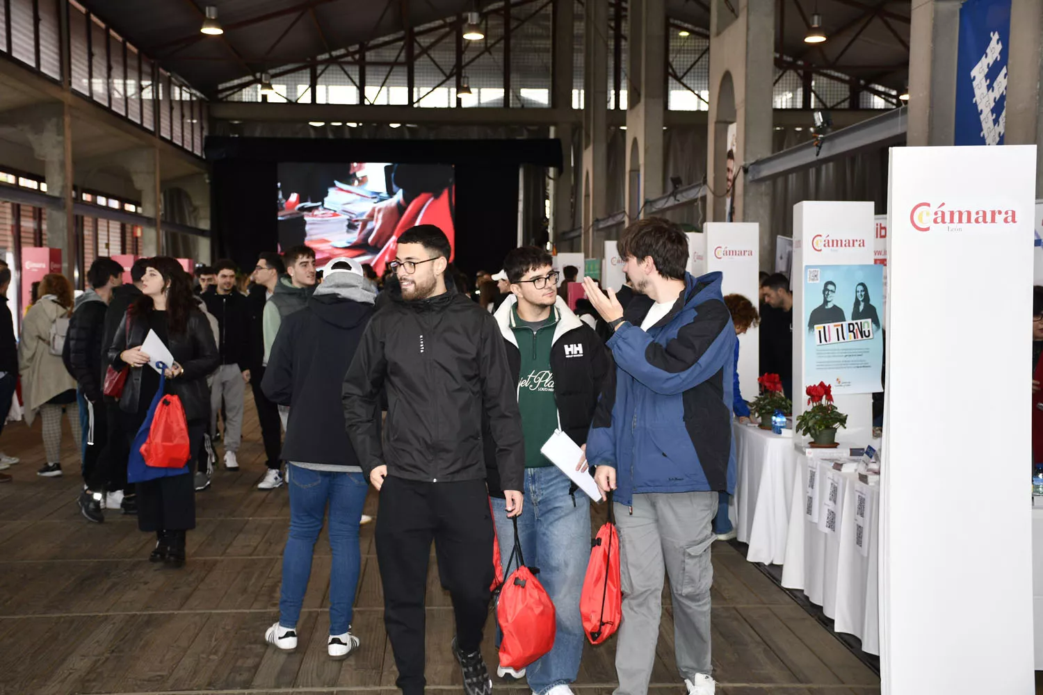 Feria de empleo y emprendimiento (32)