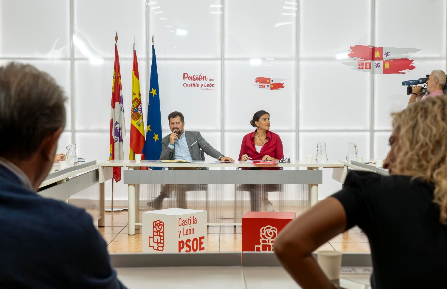 El secretario general del PSOE de Castilla y León, Luis Tudanca, y la secretaria de Organización del PSOE de Castilla y León, Ana Sánchez | Eduardo Margareto / ICAL