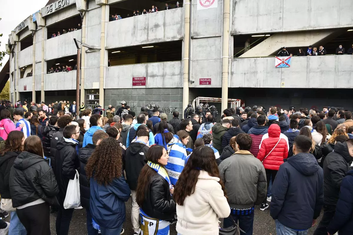 La marea blanquiazul rodea el Reino de León