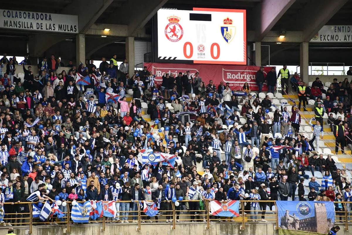 Así se vivió el derbi entre la Cultural y la Ponferradina