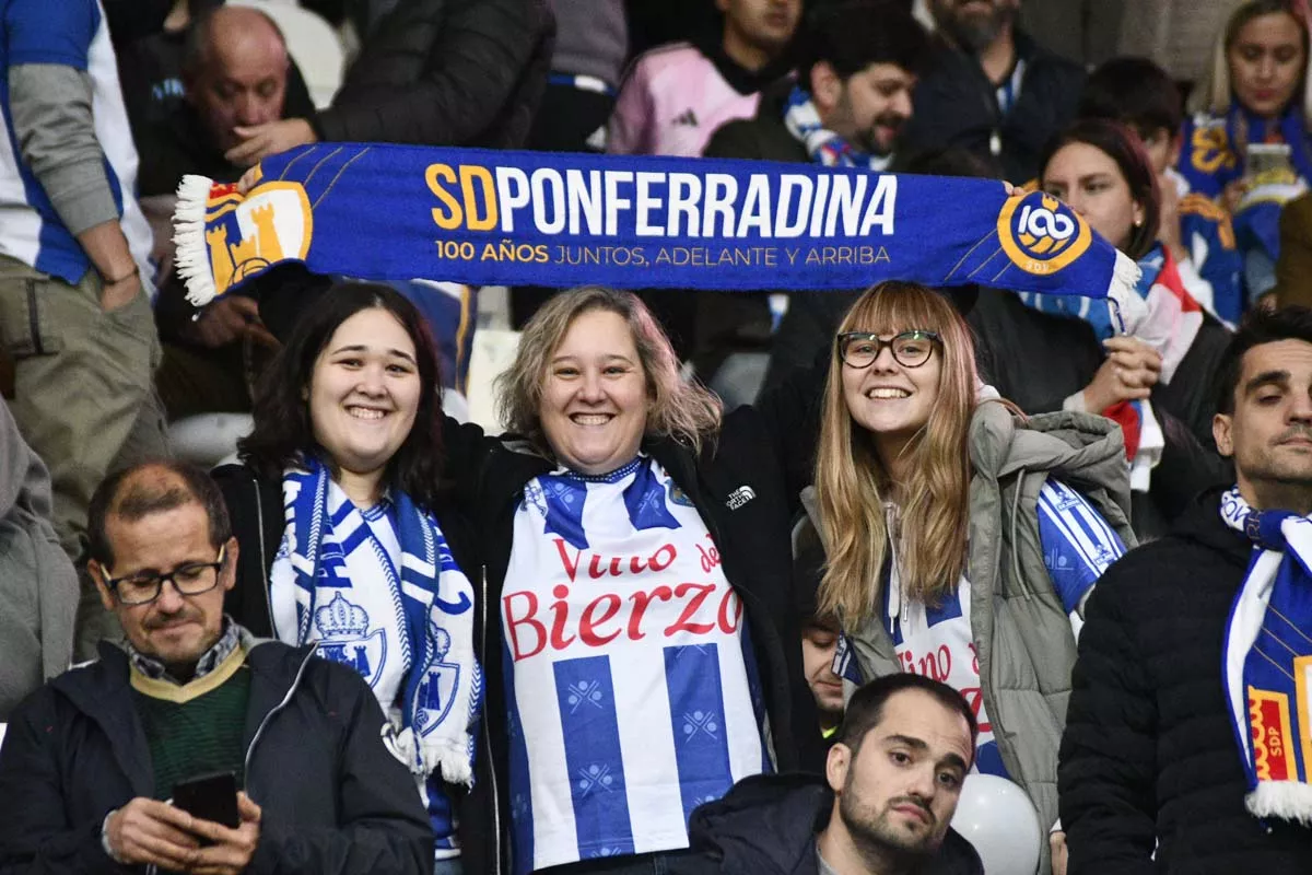 Así se vivió el derbi entre la Cultural y la Ponferradina