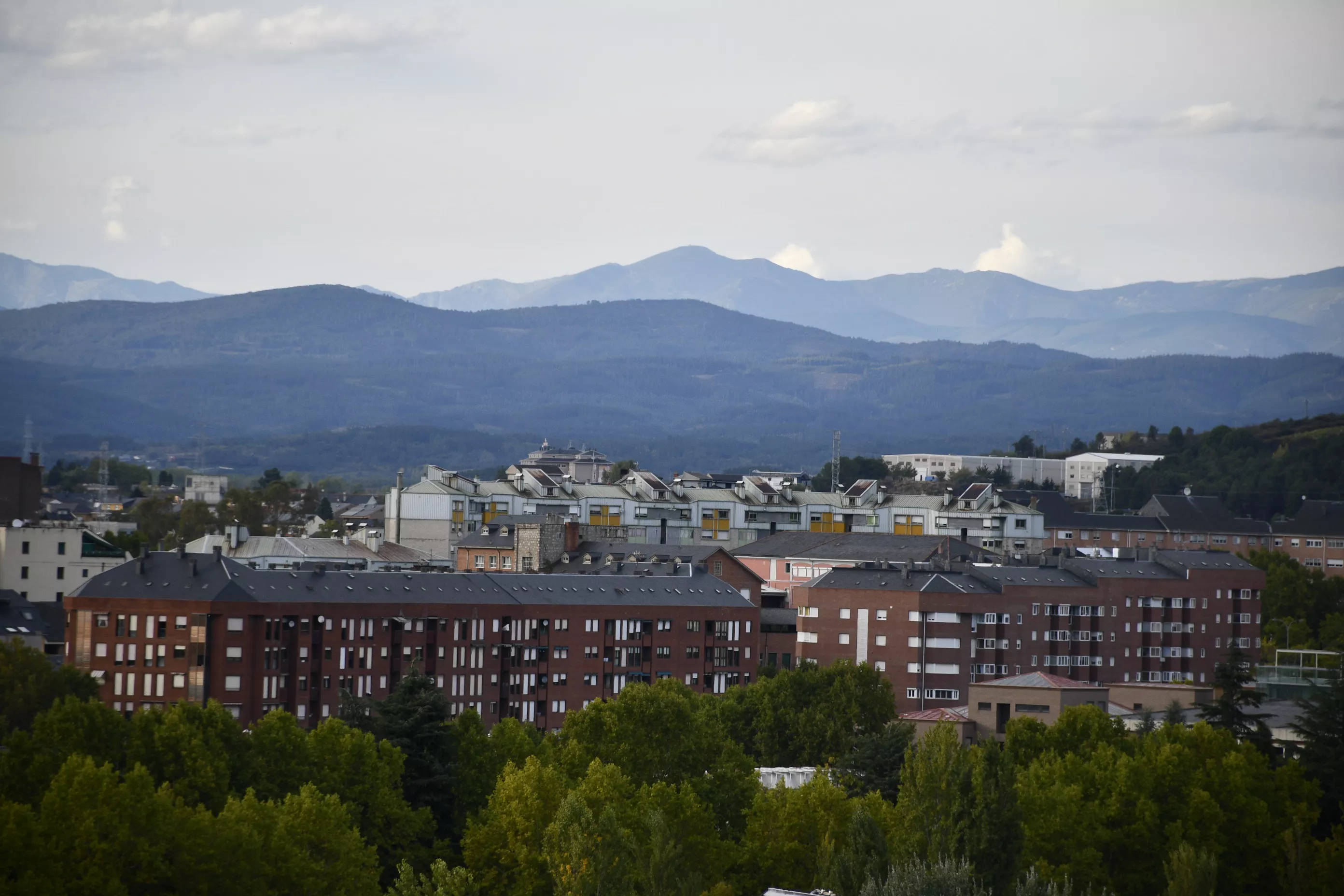 Edificios Ponferrada | EL Bocyl publica la convocatoria de las ayudas al alquiler 