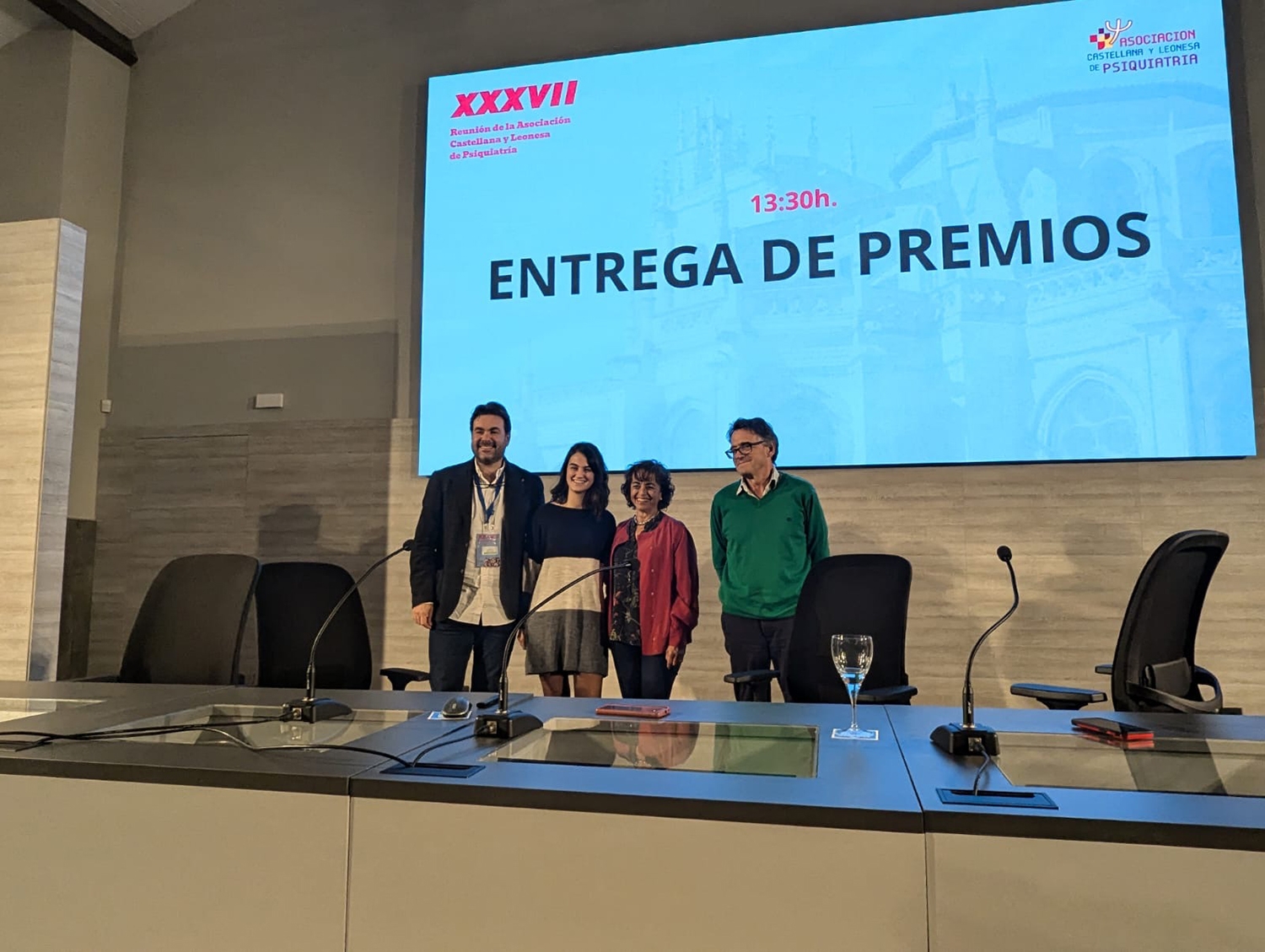 José María Pelayo, Zaida Gutiérrez, Maria Ángeles Álvaro y Francisco Carlos Ruiz en la entrega de premios (1)