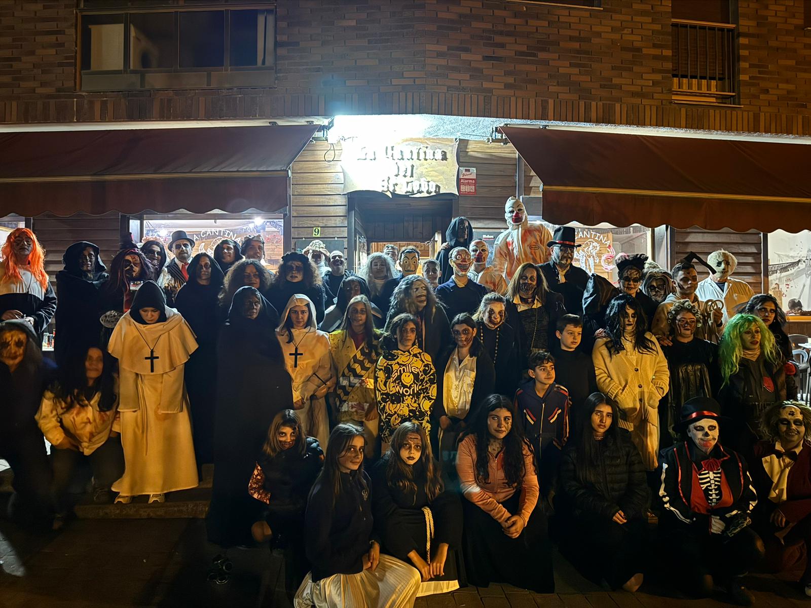 Actores de Halloween en Toral de Merayo