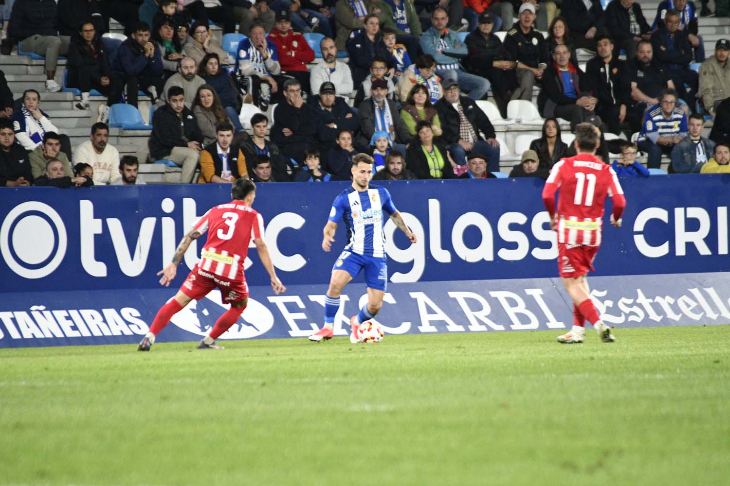 Aficionados durante el Ponferradina Zamora (1)