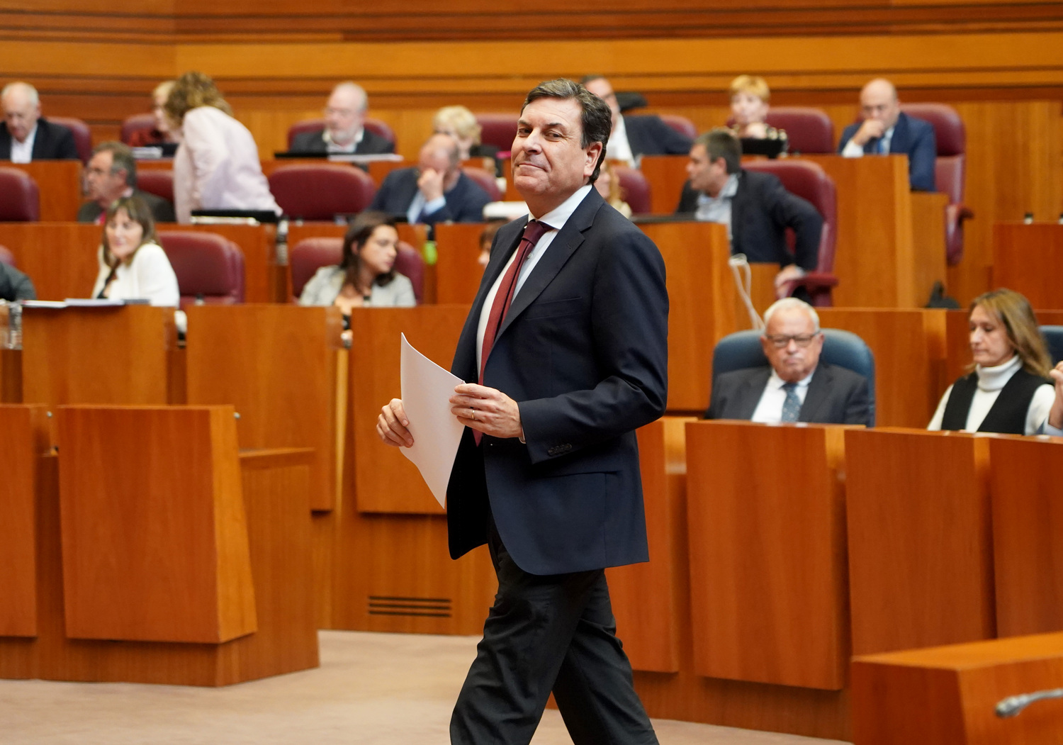 Carlos Fernández Carriedo en el pleno de las Cortes de Castilla y León