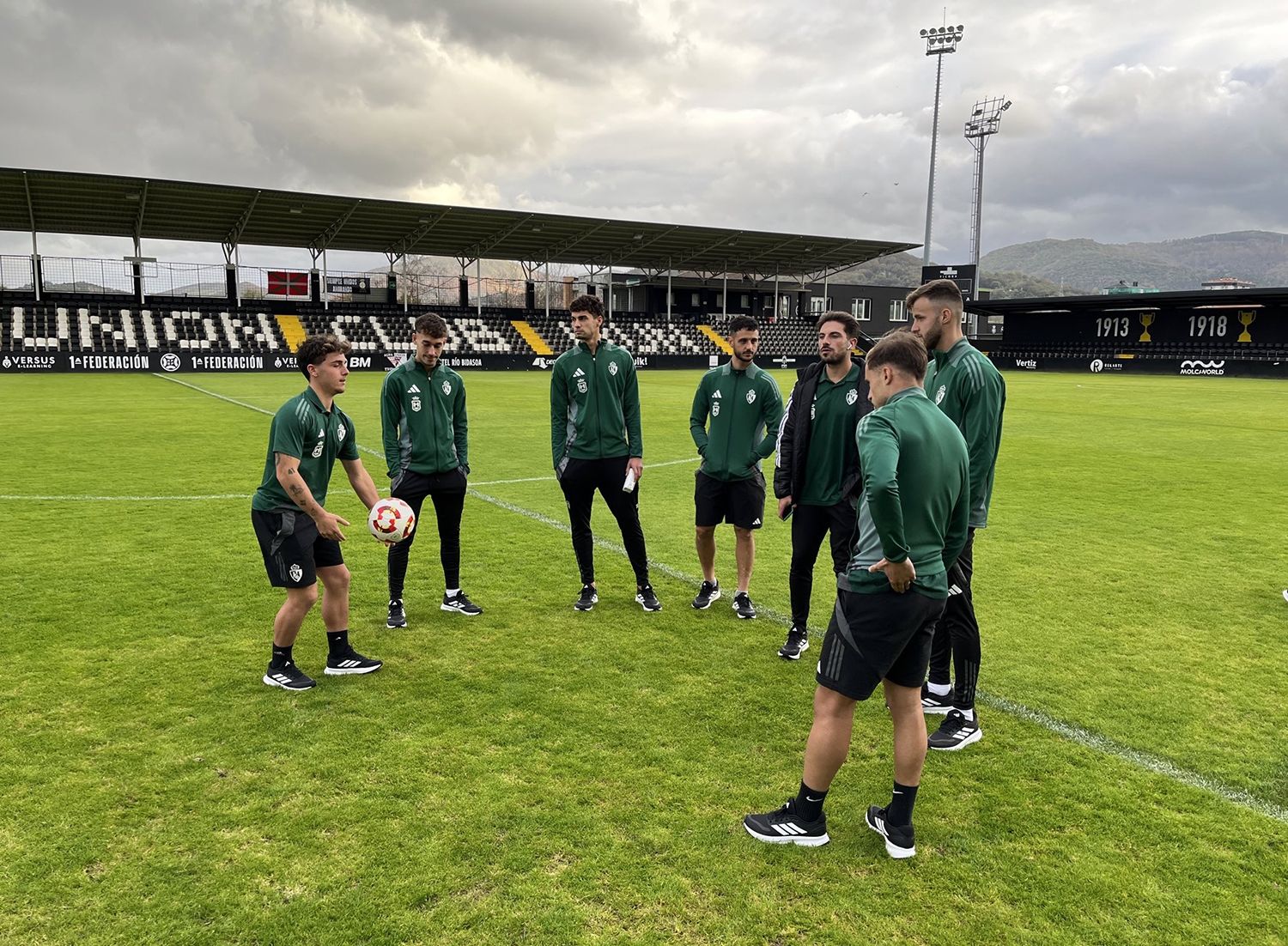 La Ponferradina antes del partido contra el Real Unión