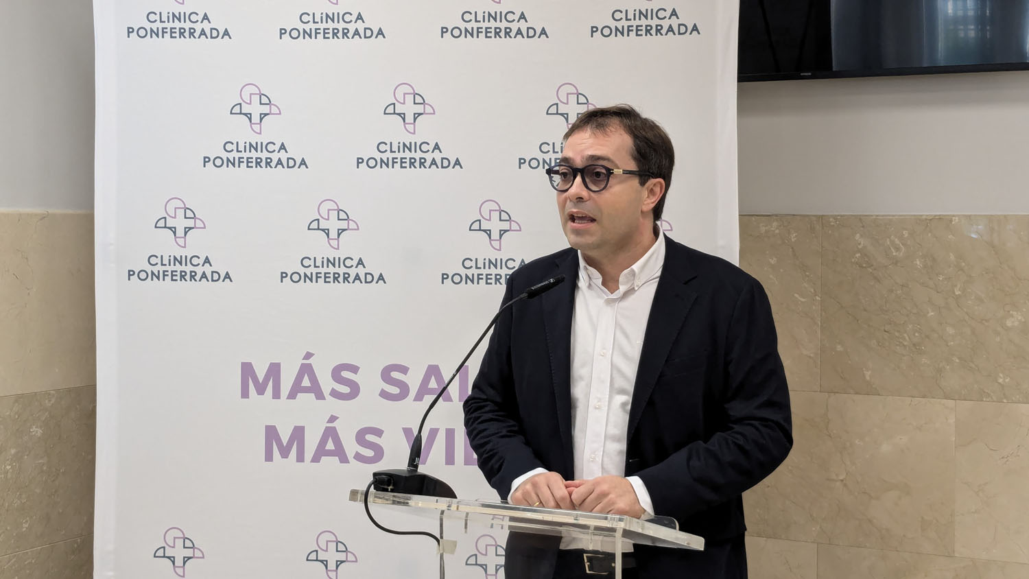 El nuevo gerente de Clínica Ponferrada, Diego Arias