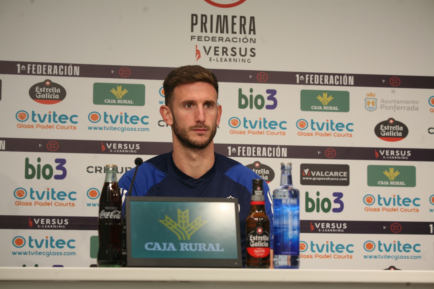 Markel Lozano en rueda de prensa