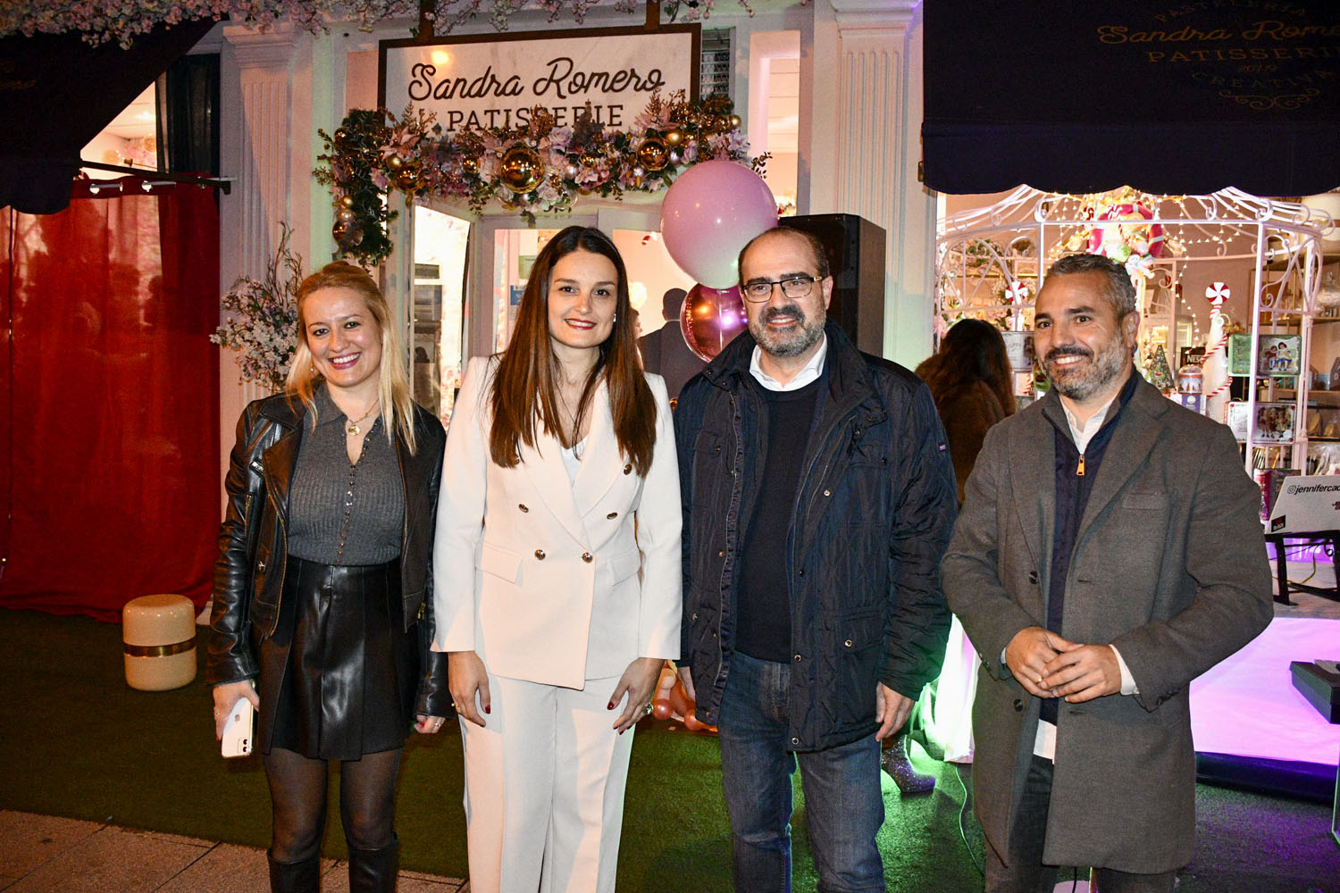 Escaparate navideño de Sandra Romero Patisserie