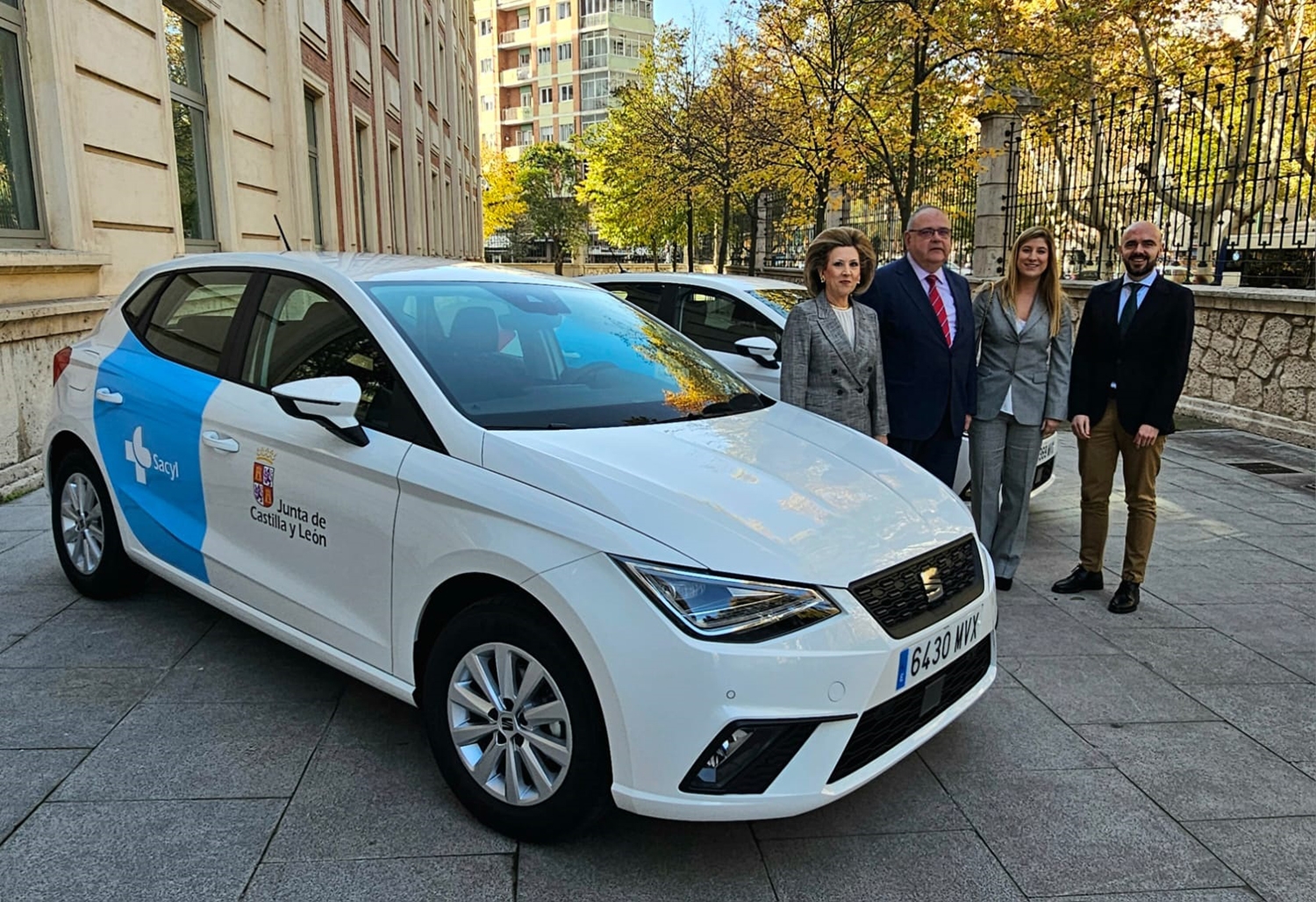 El Bierzo contará con cuatro nuevos vehículos para las áreas de salud de Atención Primaria