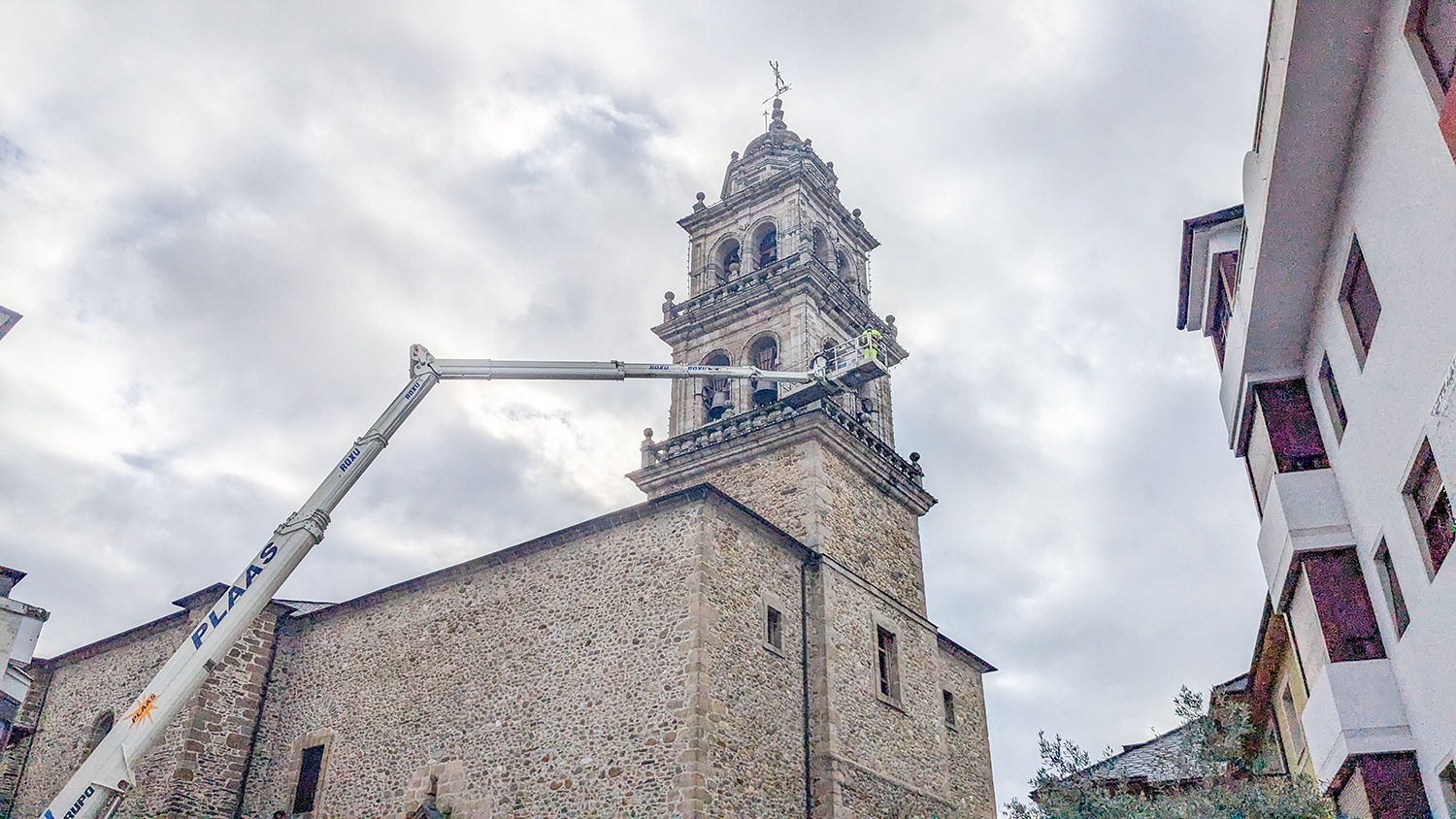 Luces en la Torre de La Encina