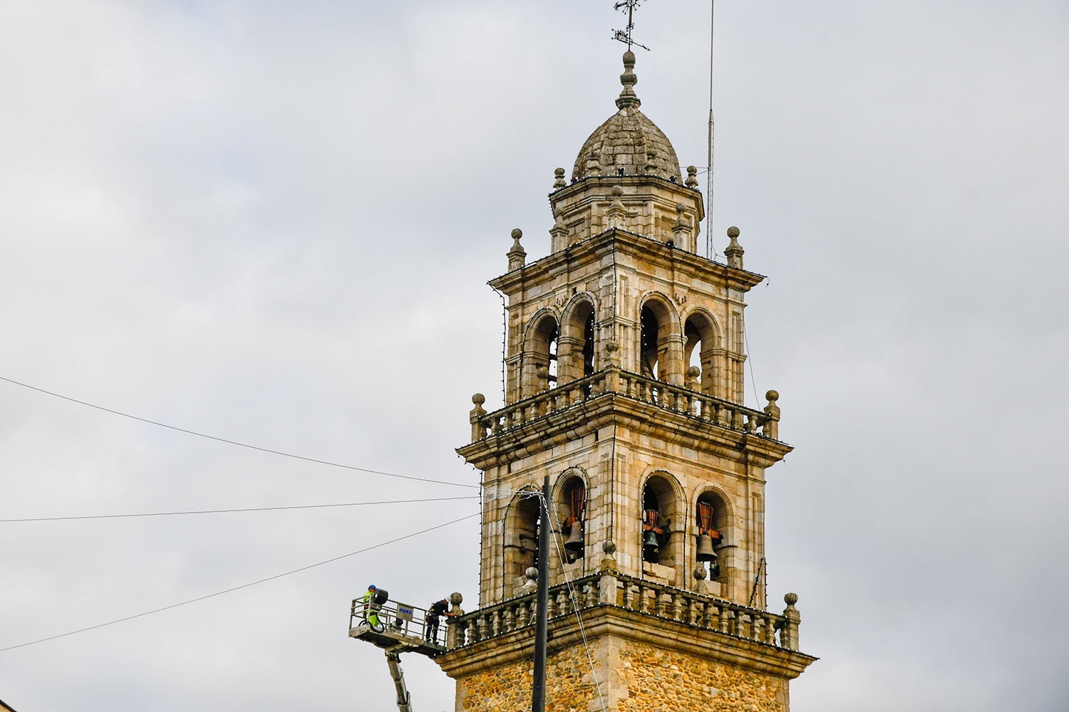 Luces de Navidad en la Torre de La Encina 