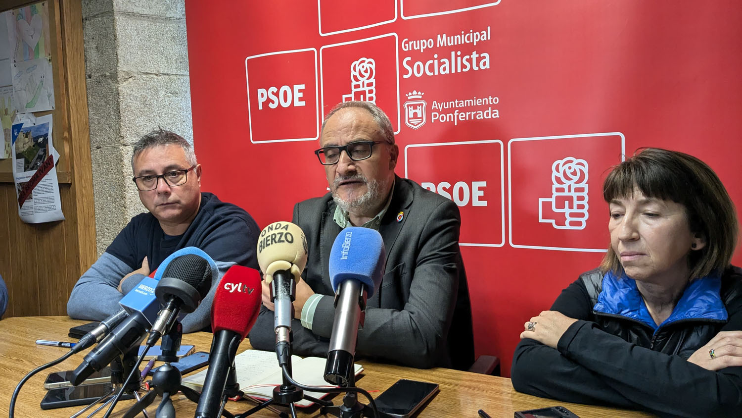 Rueda de prensa del PSOE (6)