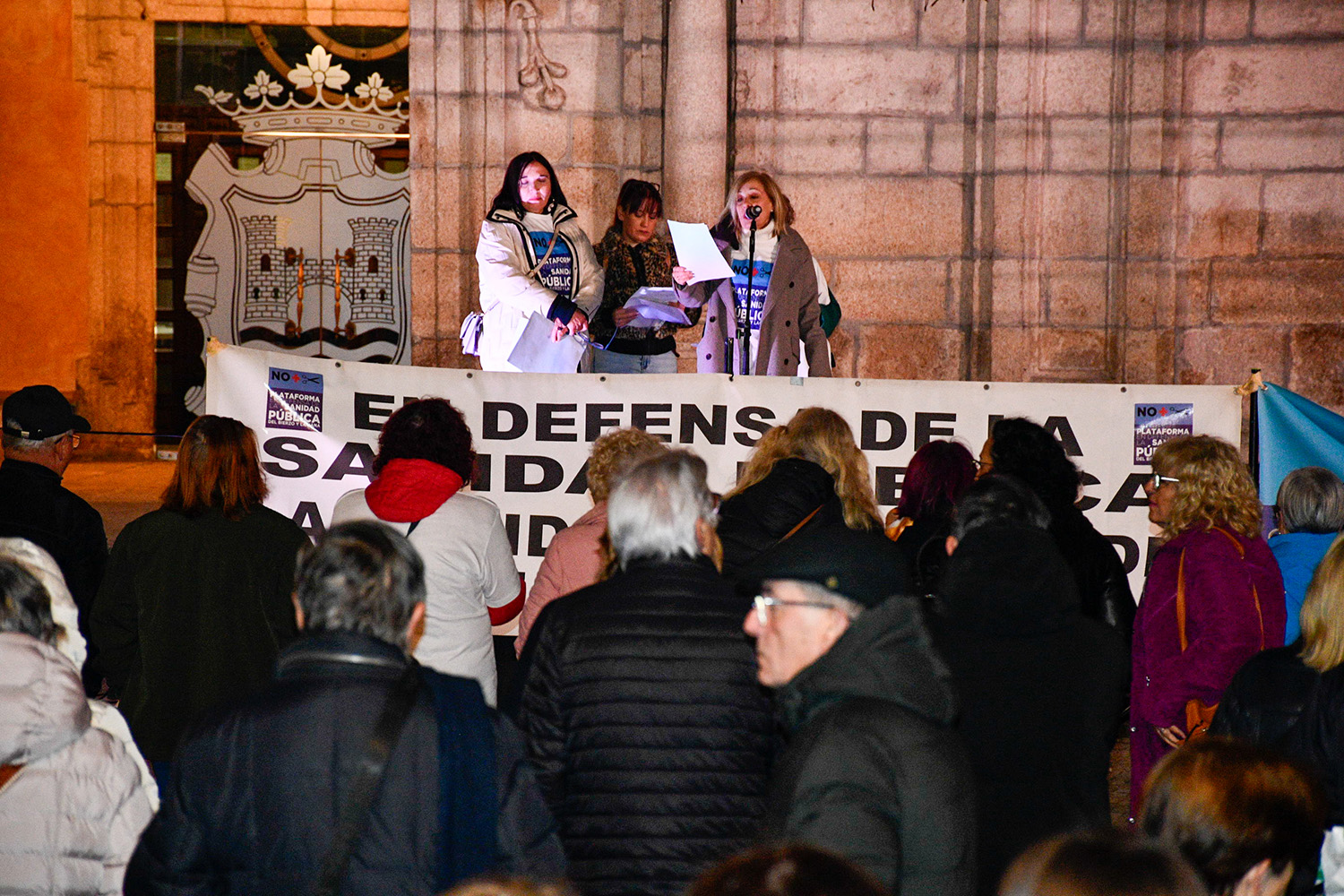 Concentración por la Sanidad Pública del Bierzo y Laciana