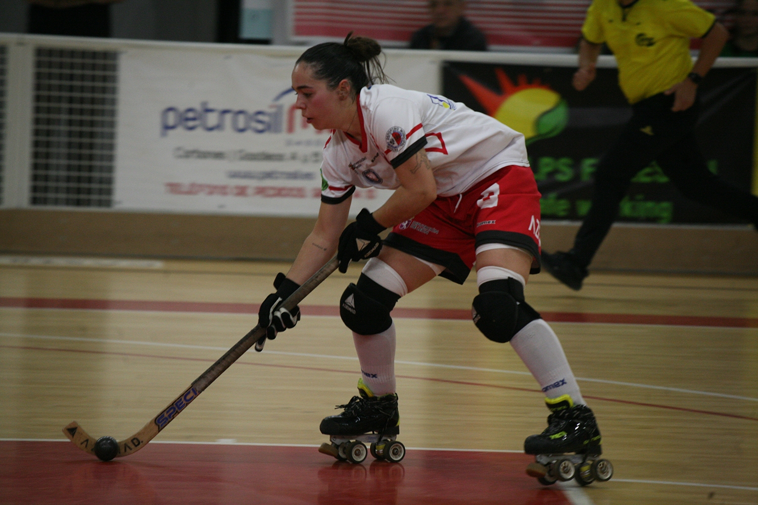 Bembibre Hockey cede ante la lógica superioridad de Martinelia Manlleu