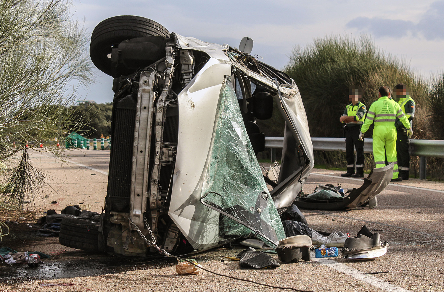 Un fallecido y siete heridos tras el vuelco de una furgoneta a la altura de Espeja (Salamanca)