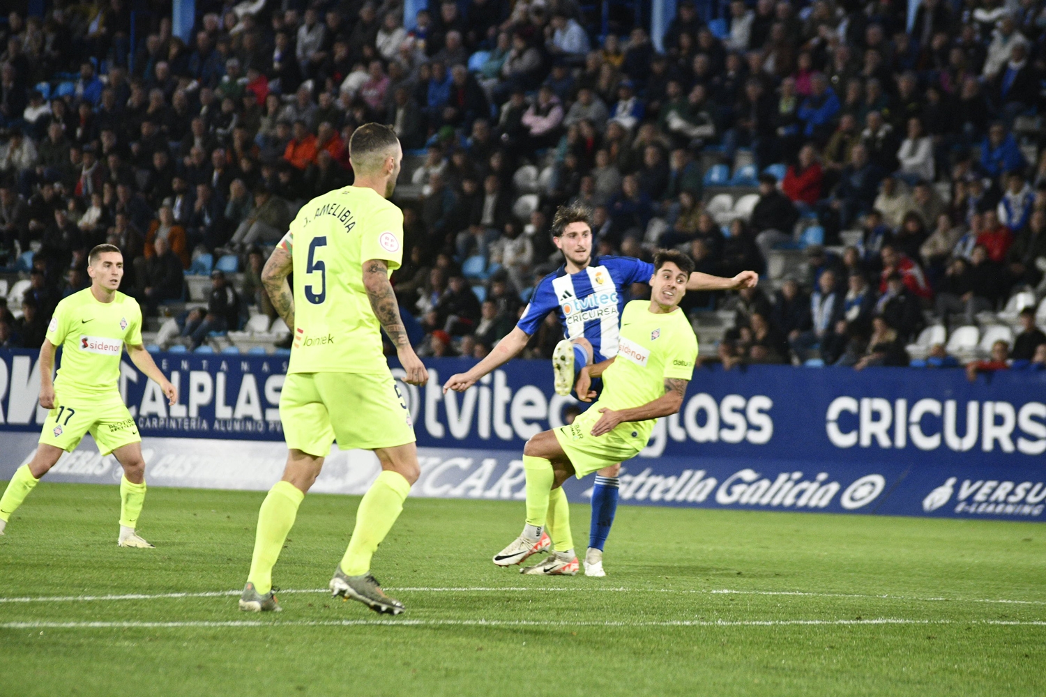 Afición durante el Ponferradina Amorebieta (211)