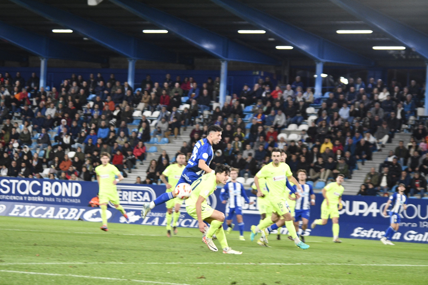 Afición durante el Ponferradina Amorebieta (217)